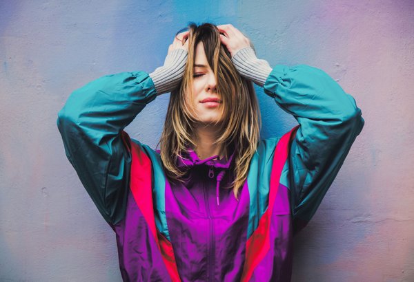 Quelles combinaisons de matières et textures pour un look d'automne raffiné et confortable ?